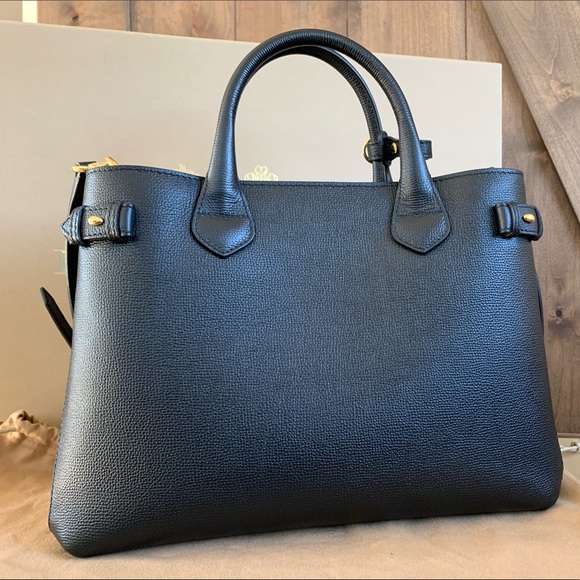 🖤Burberry Medium Banner Bag🖤 - Picture 2 of 8